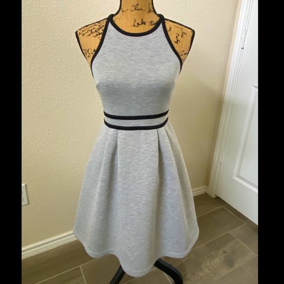 Adorable grey cocktail dress. - Picture 1 of 5